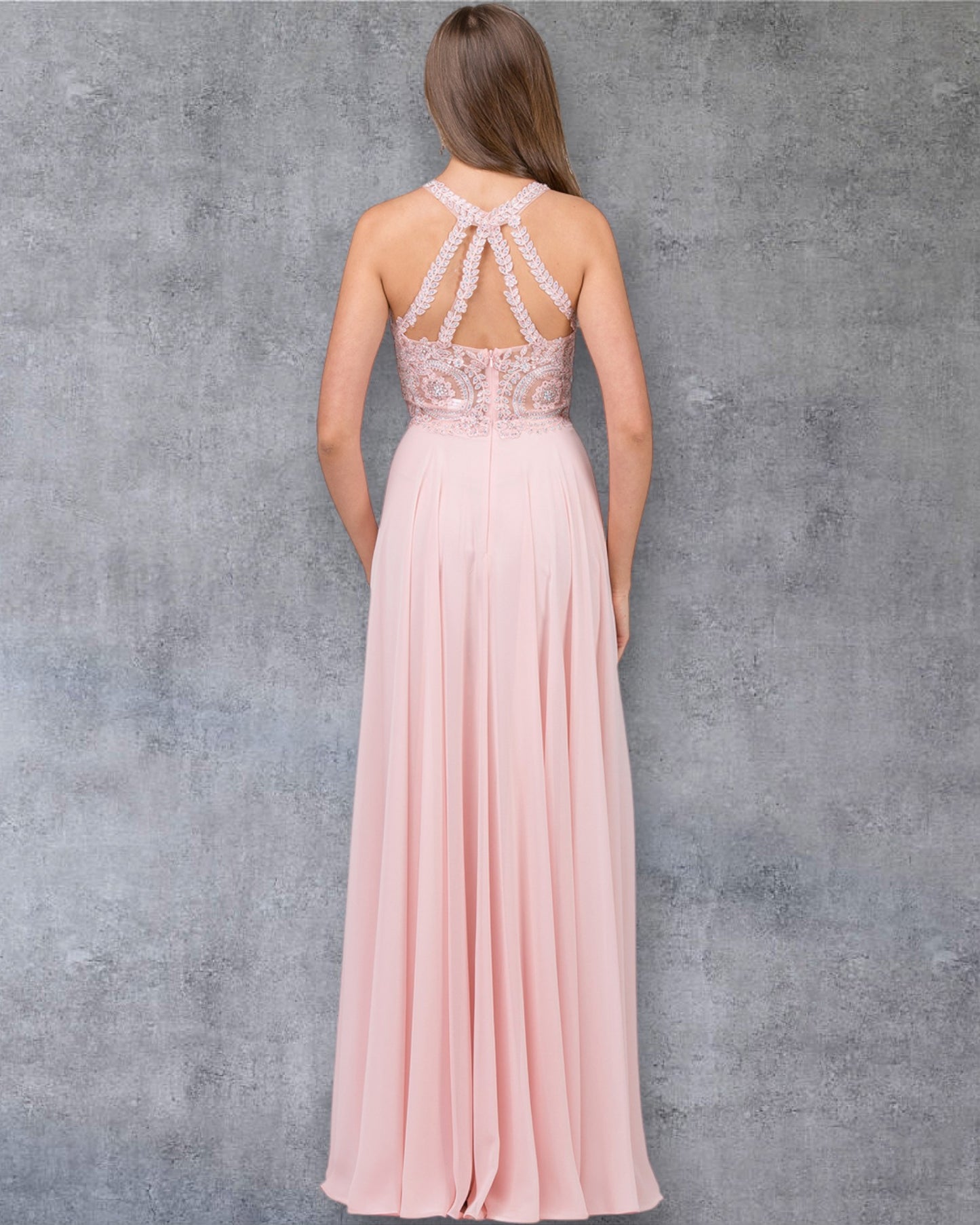 Vestido de fiesta de gasa con escote halter, ilusión y falda en forma de A con corpiño de encaje y apliques
