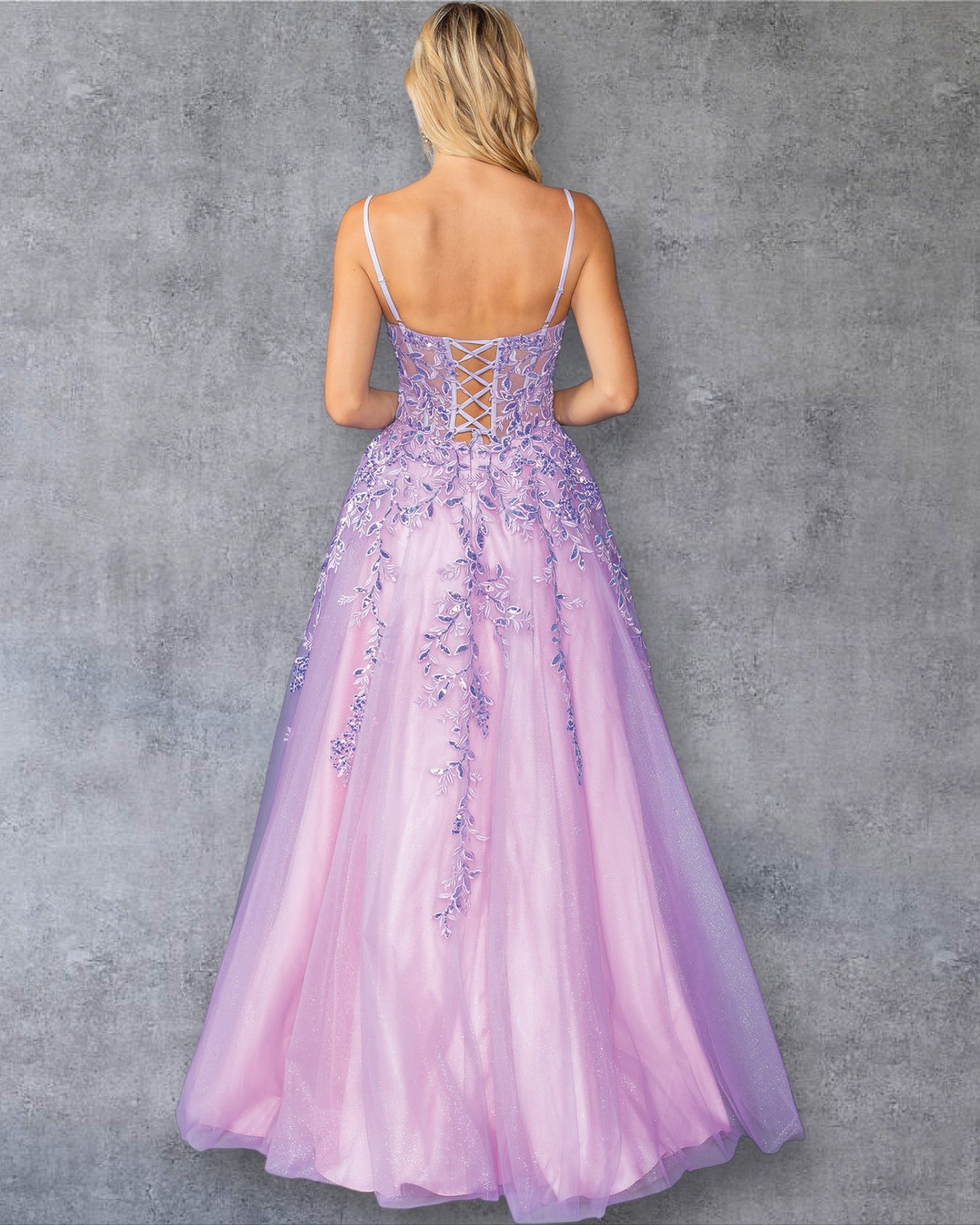 Vestido de fiesta de corte A con escote en V, lentejuelas y transparencias