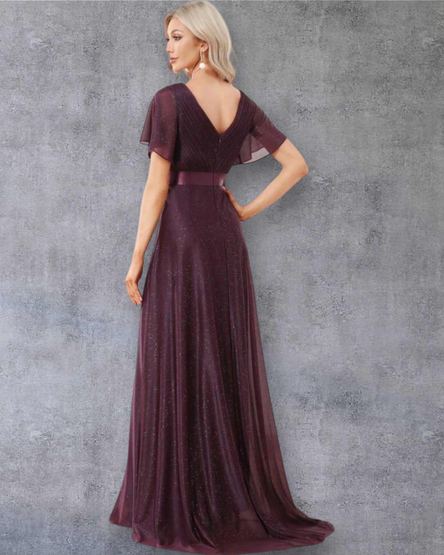 Vestido Largo Vino con Brillos y Mangas Vaporosas