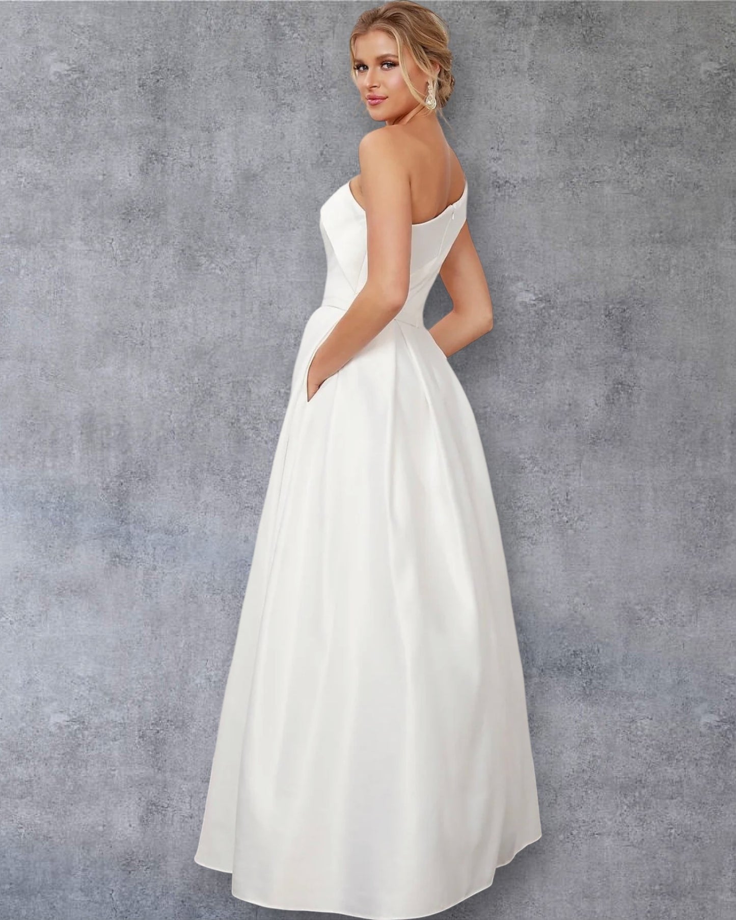 Vestido de Novia Asimétrico con Escote de Un Hombro y Falda de Mikado