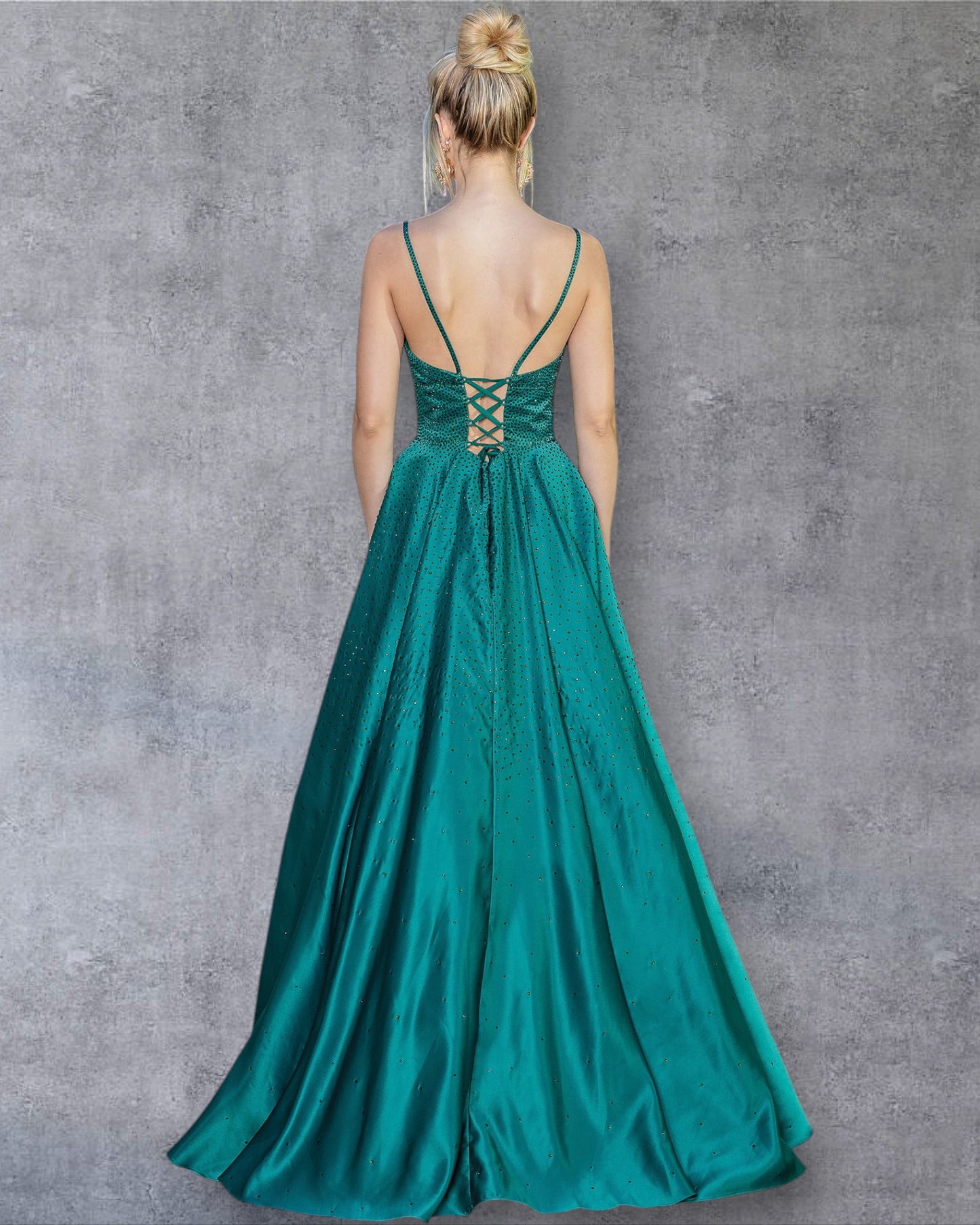 Vestido de fiesta de corte A con tirantes finos y escote en V y purpurina